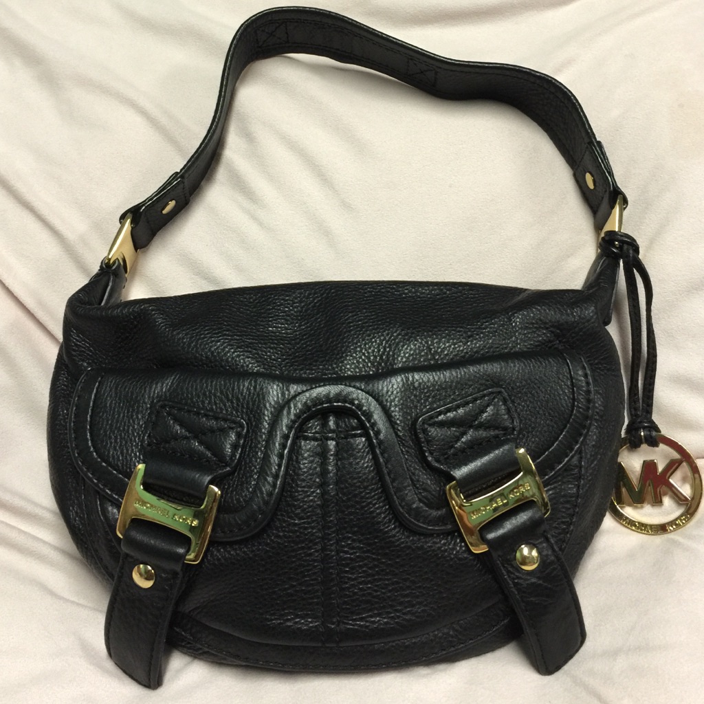 Michael Kors Black Leather Small Shoulder Bag With Gold Tone Hardware